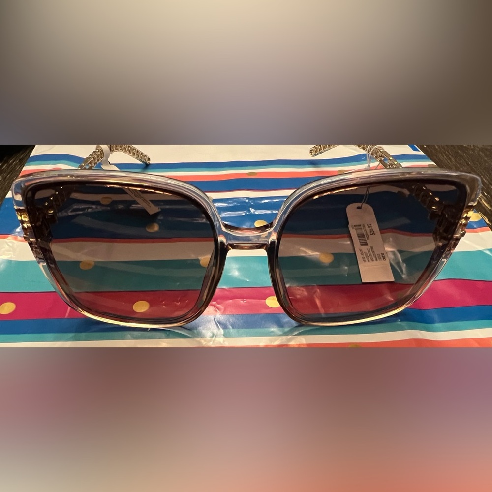 NWT women’s sunglasses. Lane Bryant - Clear Pink